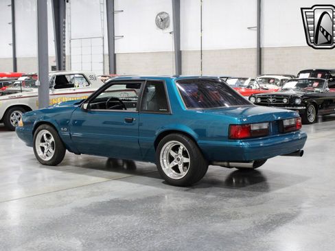 Used 1993 Ford Mustang LX image 3
