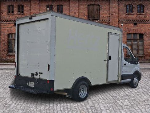 Certified 2022 Ford Transit 350 DRW image 4