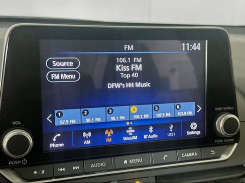 Used 2023 Nissan Altima 2.5 SV image 21