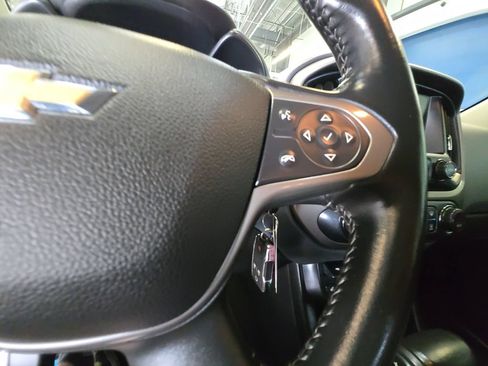 Used 2018 Chevrolet Colorado Z71 AWD/4WD image 25
