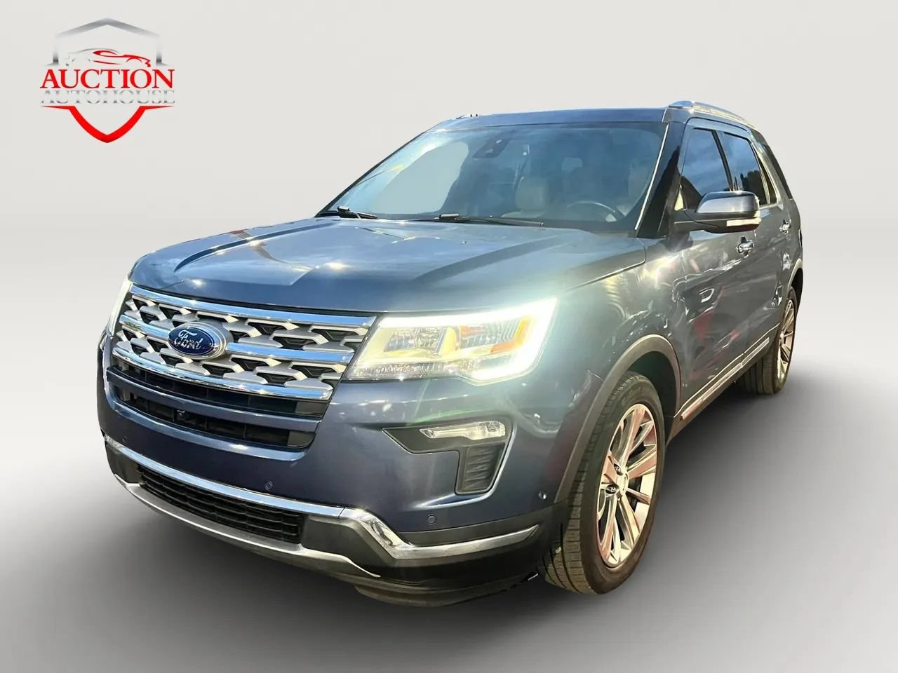 Used 2018 Ford Explorer Limited w/ Equipment Group 301A AWD/4WD image 1