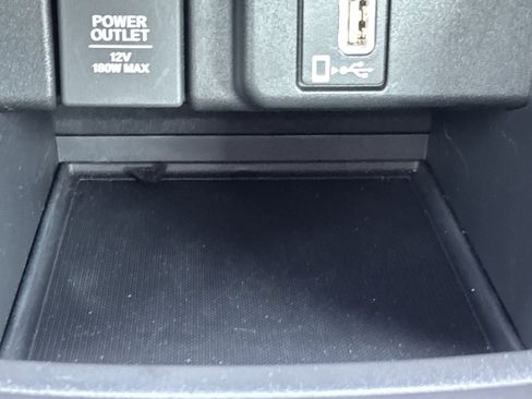 Used 2018 Honda Accord Sport image 6