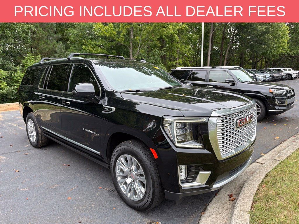 Used 2024 GMC Yukon XL Denali w/ Max Trailering Package AWD/4WD image 1