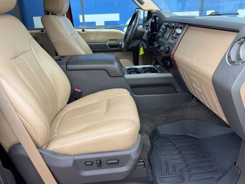 Used 2012 Ford F250 Lariat w/ Lariat Ultimate Pkg AWD/4WD image 13