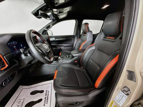 Certified 2025 Ford Ranger Raptor AWD/4WD image 2