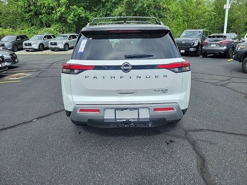 New 2025 Nissan Pathfinder Platinum w/ Cargo Package image 4