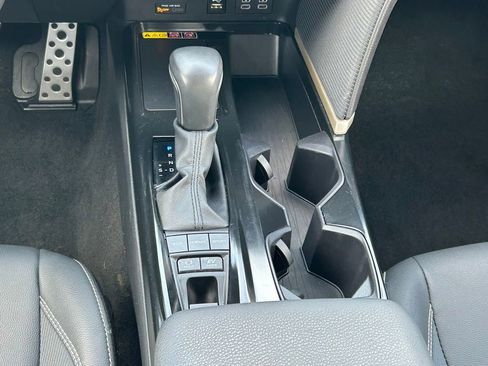 Certified 2025 Toyota Camry SE FWD image 20