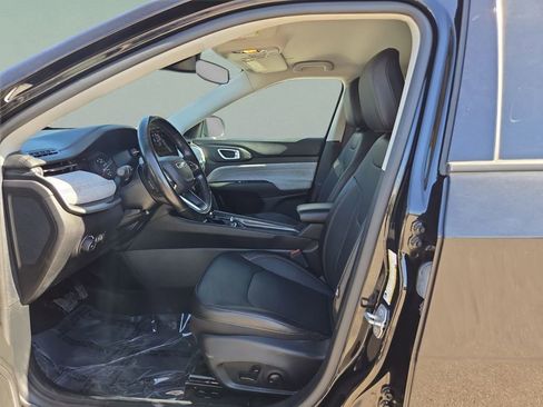 Certified 2022 Jeep Compass Latitude image 10