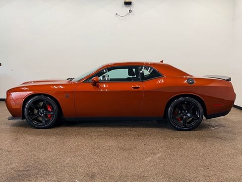 Used 2022 Dodge Challenger SRT Hellcat Redeye RWD image 2