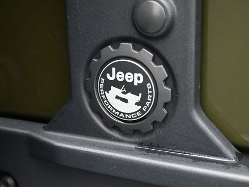 Used 2022 Jeep Wrangler Unlimited Sport image 42