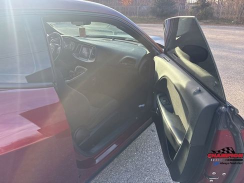 Used 2020 Dodge Challenger R/T w/ T/A Package image 15