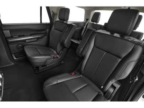 Used 2022 Ford Expedition XLT AWD/4WD image 9