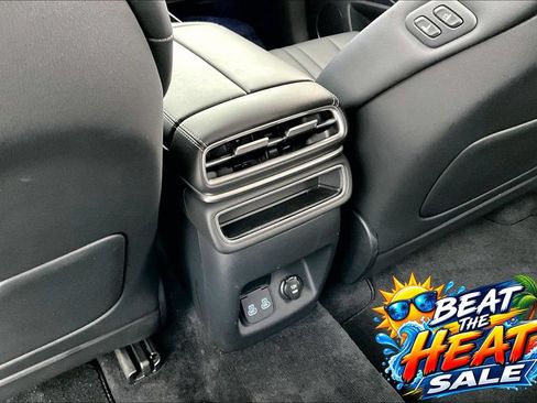 Used 2025 Genesis GV80 2.5T Standard AWD/4WD image 31