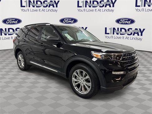 Certified 2023 Ford Explorer XLT w/ Equipment Group 202A image 1