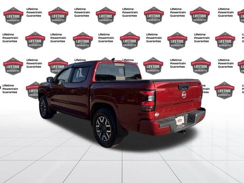 Certified 2024 Nissan Frontier SL image 3