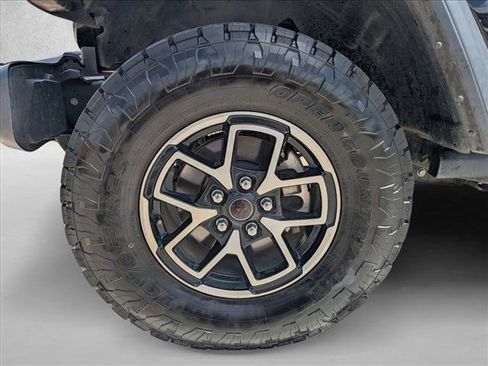 Used 2024 Jeep Wrangler Unlimited Rubicon AWD/4WD image 22