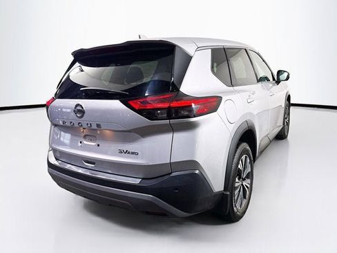 Used 2021 Nissan Rogue SV AWD/4WD image 5