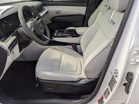 Used 2025 Hyundai Tucson Limited FWD image 4