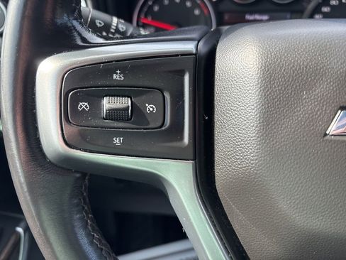 Used 2022 Chevrolet Silverado 1500 LT image 11