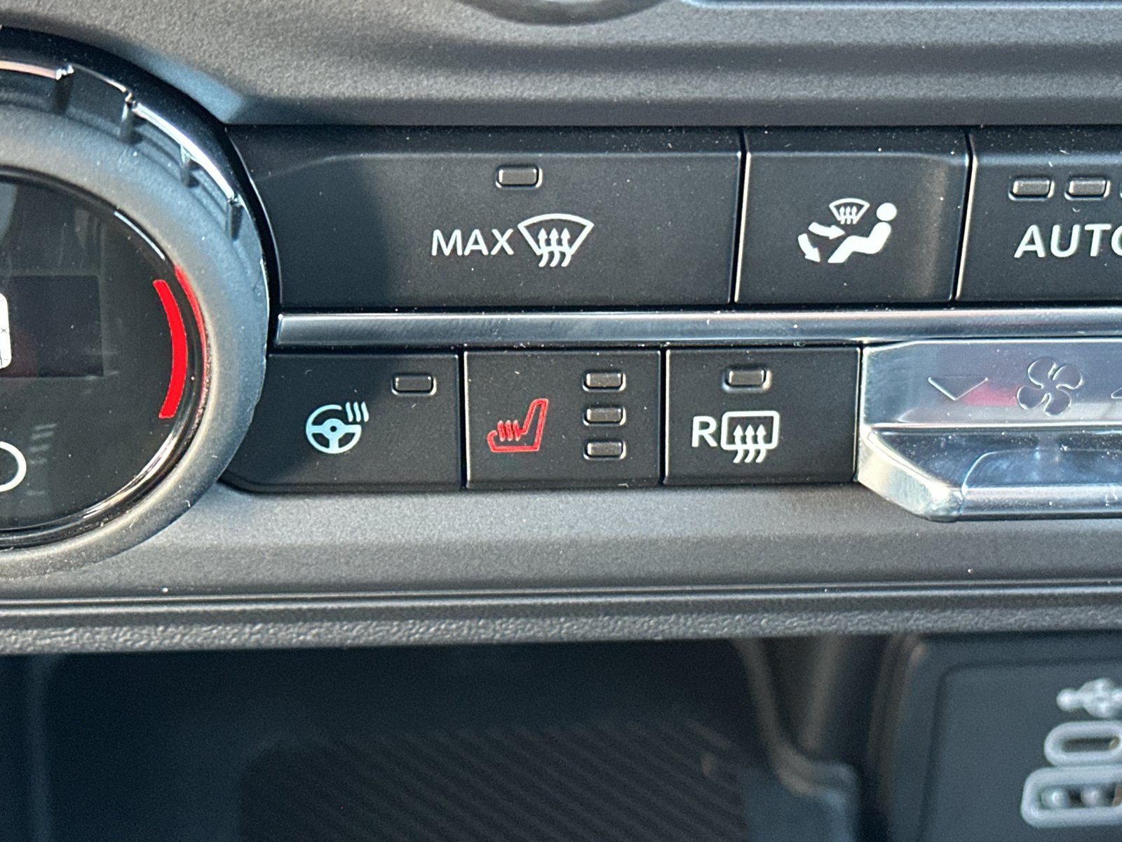 New 2026 Ford Bronco Outer Banks AWD/4WD image 24