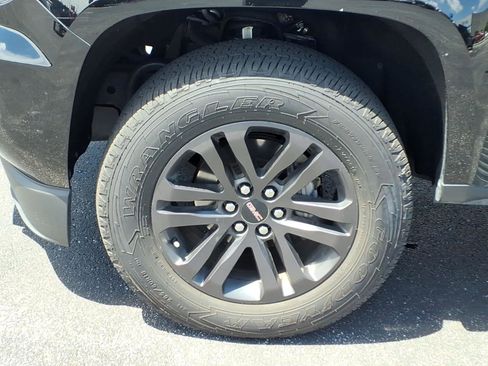 Used 2019 GMC Canyon SLE w/ Elevation Edition AWD/4WD image 30