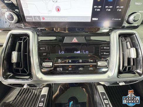 Certified 2023 Kia Sorento SX Prestige AWD/4WD image 23