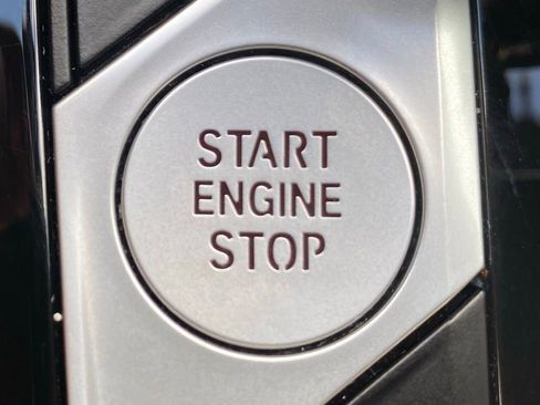 Used 2024 BMW X3 xDrive30i w/ Premium Package image 30