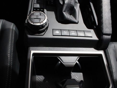 New 2026 Toyota 4Runner 4WD image 42