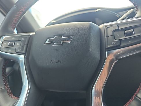 Used 2025 Chevrolet Blazer RS FWD image 16
