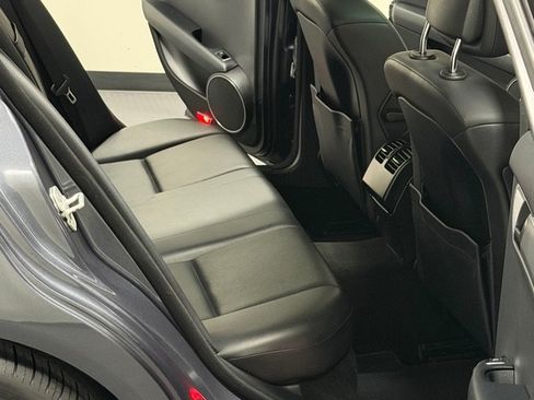 Used 2013 Mercedes-Benz C 250 Sedan image 10