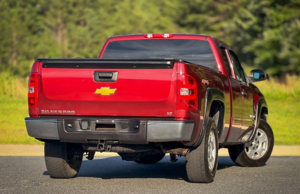 Used 2013 Chevrolet Silverado 1500 LT w/ All-Star Edition AWD/4WD image 11