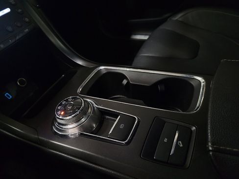 Used 2018 Ford Fusion Energi Titanium image 26