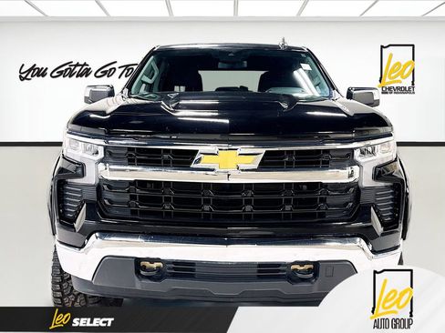 Used 2025 Chevrolet Silverado 1500 LT w/ Work Truck Package AWD/4WD image 2