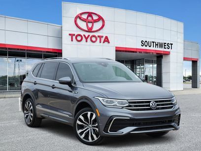 Used 2022 Volkswagen Tiguan SEL R-Line