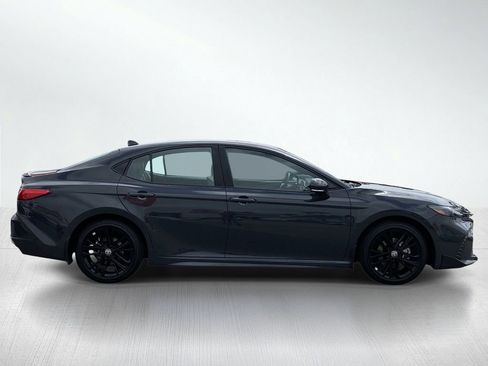Used 2026 Toyota Camry SE FWD image 10