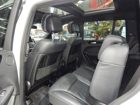 Used 2019 Mercedes-Benz GLS 450 4MATIC w/ Premium 1 Package image 33