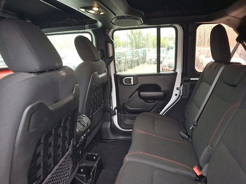 Certified 2021 Jeep Wrangler Unlimited Rubicon image 20