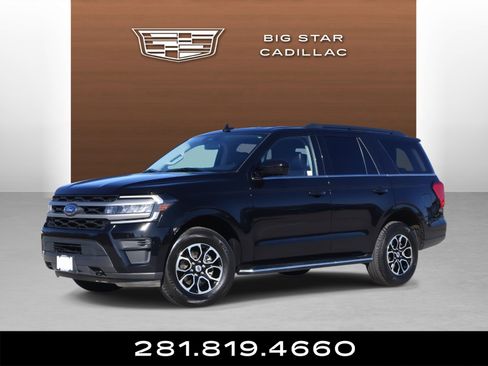 Used 2023 Ford Expedition XLT image 1