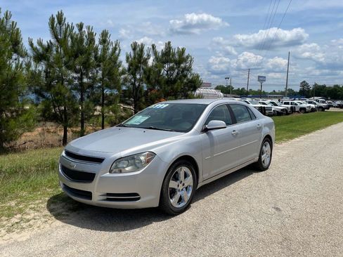 Used 2009 Chevrolet Malibu LT w/ HFV6 Engine Package FWD image 1