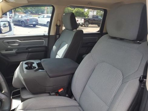 Used 2019 RAM 1500 Big Horn AWD/4WD image 7