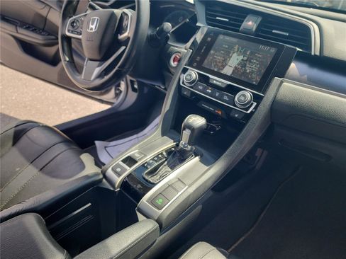 Used 2017 Honda Civic EX-L image 27