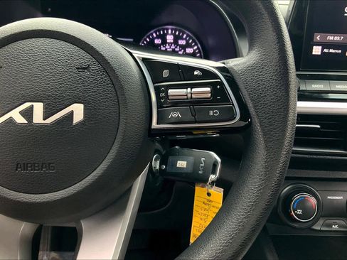 Certified 2023 Kia Forte LXS image 23
