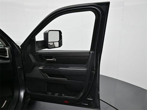 Used 2022 Toyota Tundra SR5 w/ SR5 Convenience Package image 30