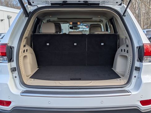 Certified 2021 Jeep Grand Cherokee Limited image 5