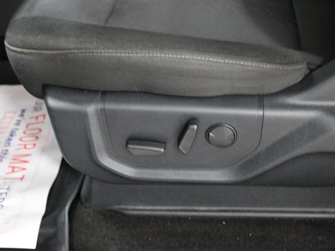 Used 2019 Ford F150 XLT w/ Equipment Group 302A Luxury AWD/4WD image 24