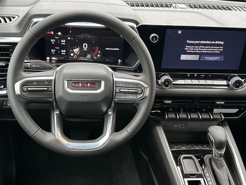 New 2026 GMC Canyon Elevation image 13