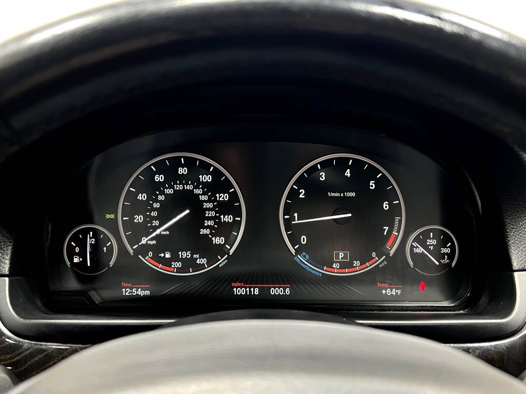 Used 2015 BMW 535i xDrive Sedan AWD/4WD image 25