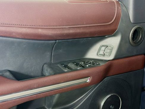 Used 2022 Ford Expedition Max Limited RWD image 21