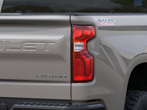 New 2026 Chevrolet Silverado 1500 Custom Trail Boss AWD/4WD image 11