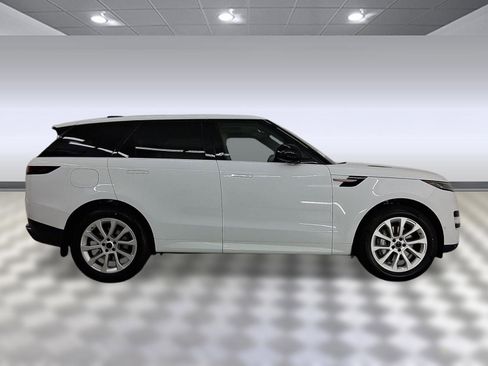 New 2026 Land Rover Range Rover Sport SE image 8